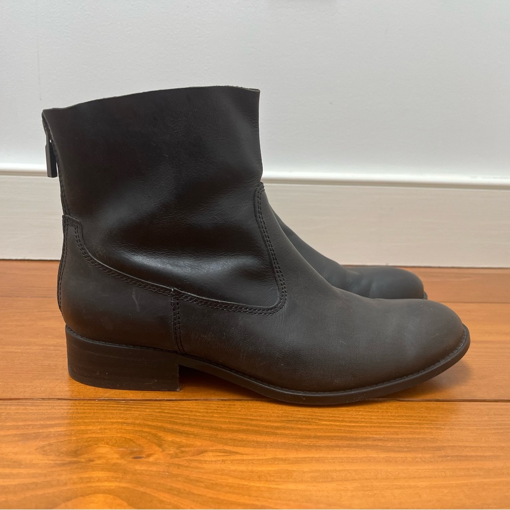Adam Tucker by Me Too Black Leather Ankle Boots